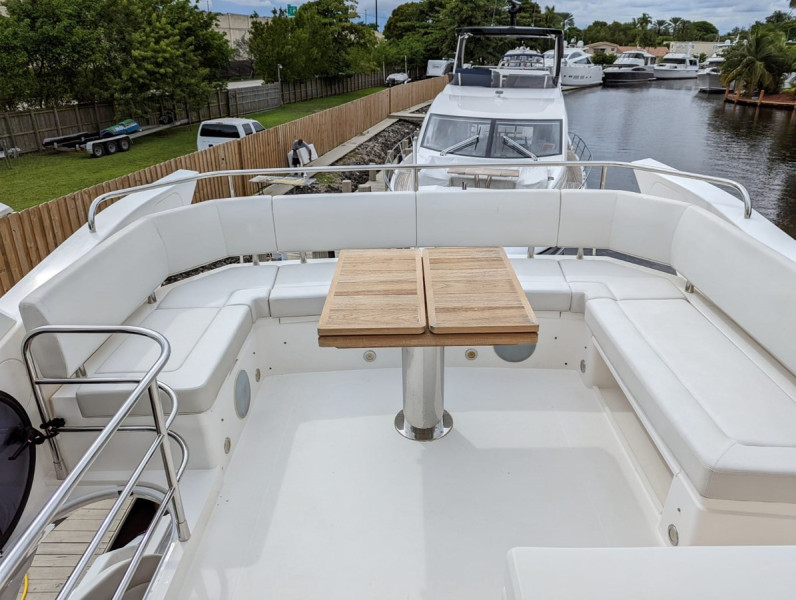 MANHATTAN 52  2018 52' 0" SUNSEEKER