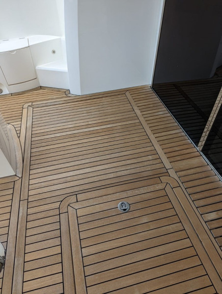 MANHATTAN 52  2018 52' 0" SUNSEEKER