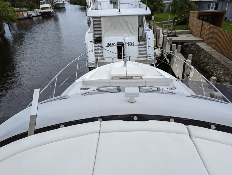 MANHATTAN 52  2018 52' 0" SUNSEEKER