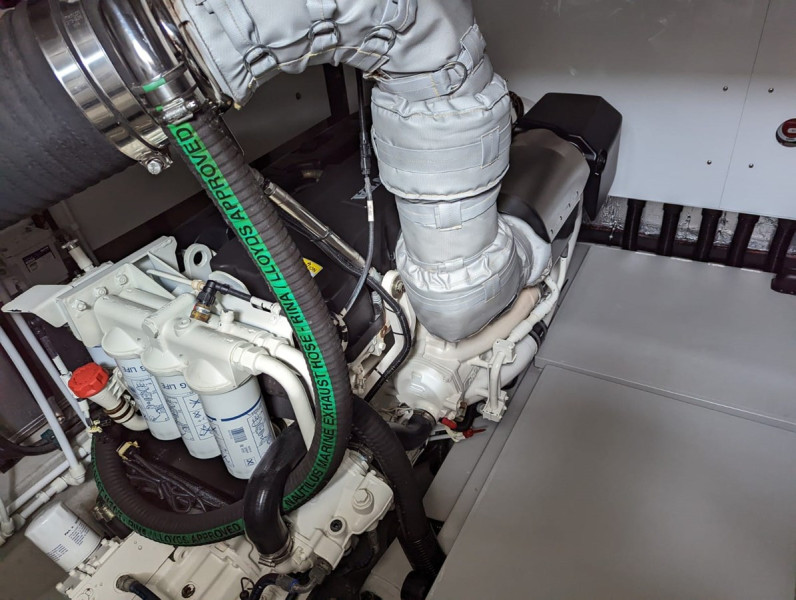 MANHATTAN 52  2018 52' 0" SUNSEEKER