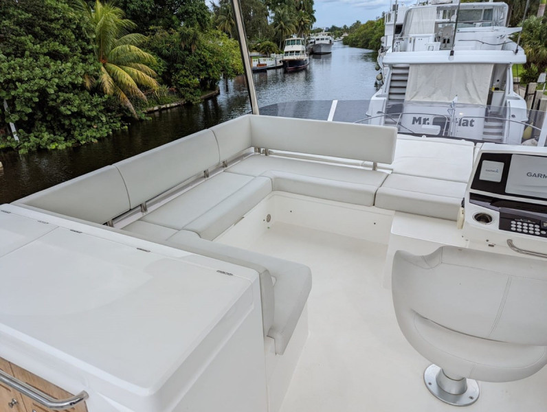 MANHATTAN 52  2018 52' 0" SUNSEEKER