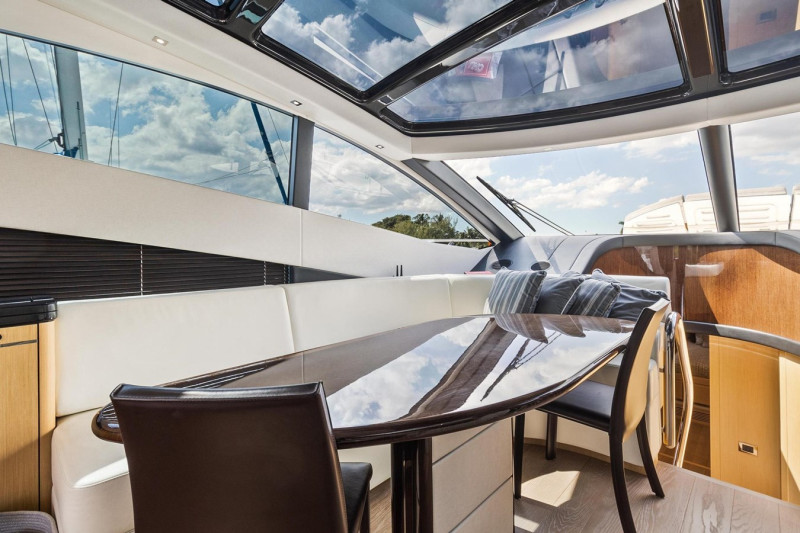 PREDATOR 68 2018 68' 0" SUNSEEKER
