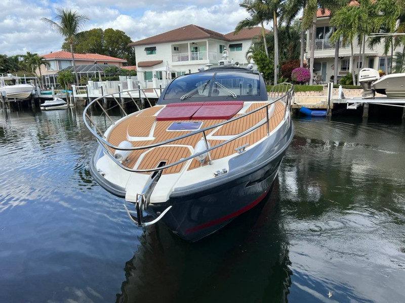 2013 52' 4" AZIMUT YACHTS