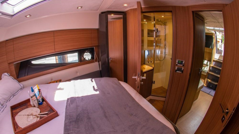 2013 52' 4" AZIMUT YACHTS