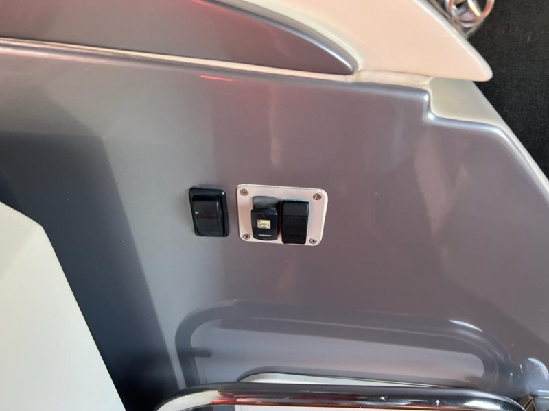 2013 52' 4" AZIMUT YACHTS