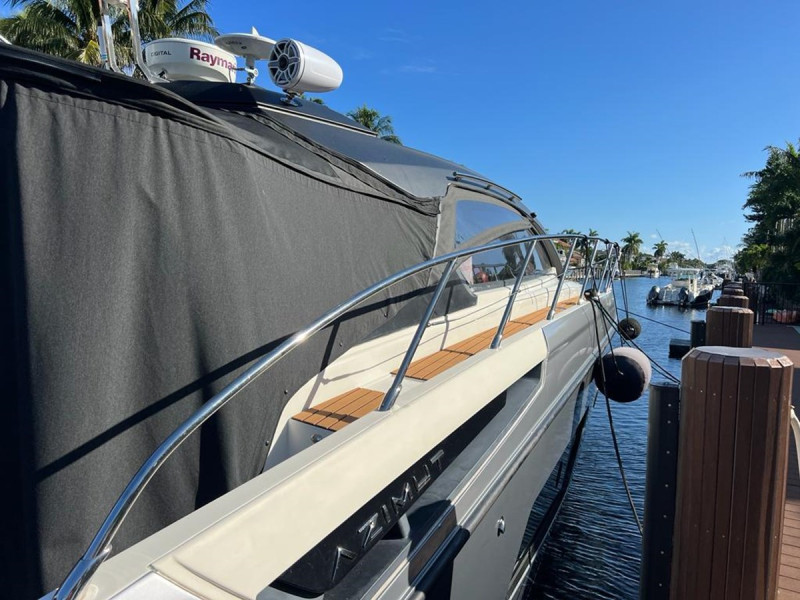 2013 52' 4" AZIMUT YACHTS