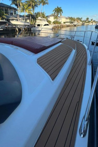 2013 52' 4" AZIMUT YACHTS