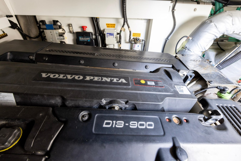 2017 55' 0" SUNSEEKER