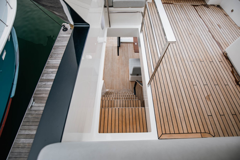 AS5 2022 57' 0" ASTONDOA