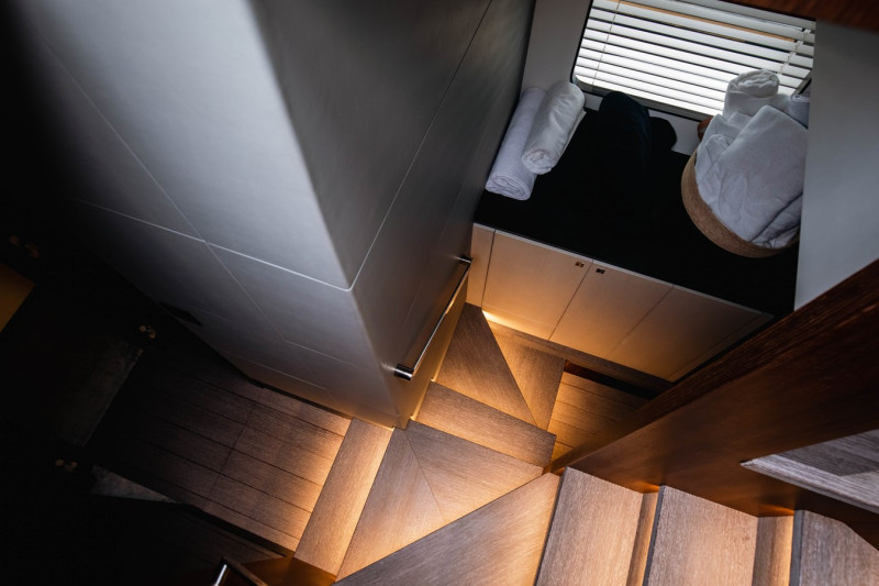 AS5 2022 57' 0" ASTONDOA