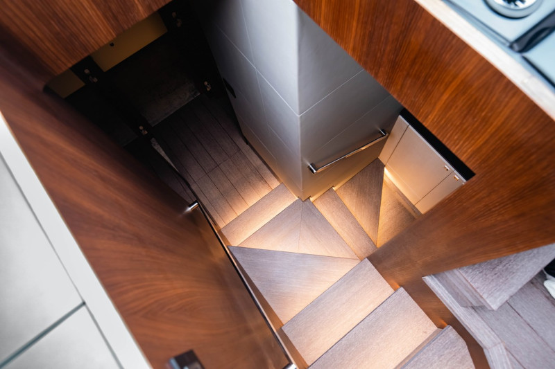 AS5 2022 57' 0" ASTONDOA