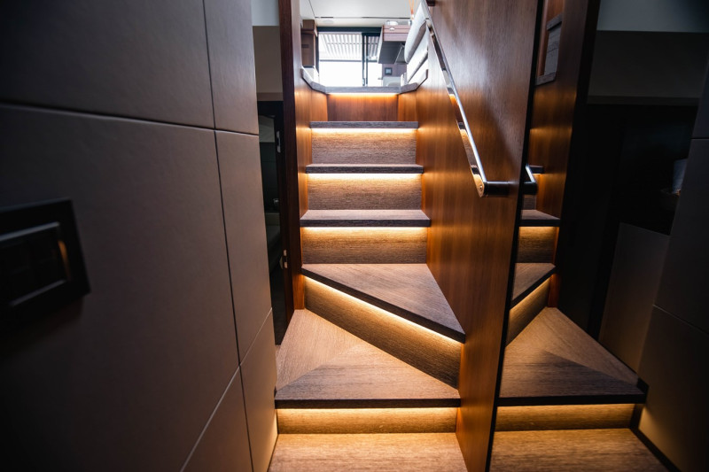 AS5 2022 57' 0" ASTONDOA