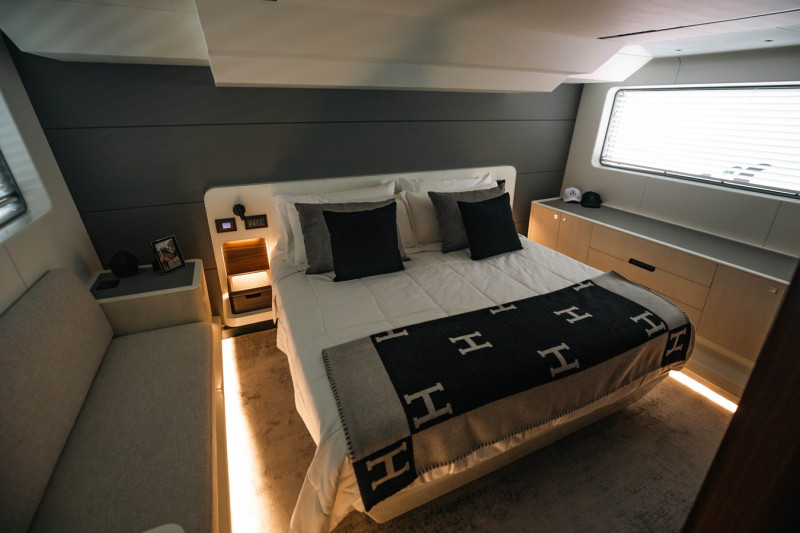 AS5 2022 57' 0" ASTONDOA