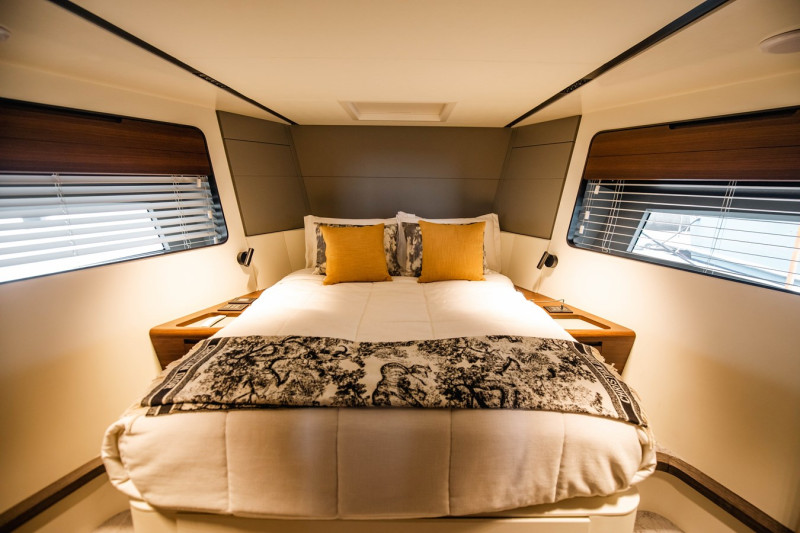 AS5 2022 57' 0" ASTONDOA