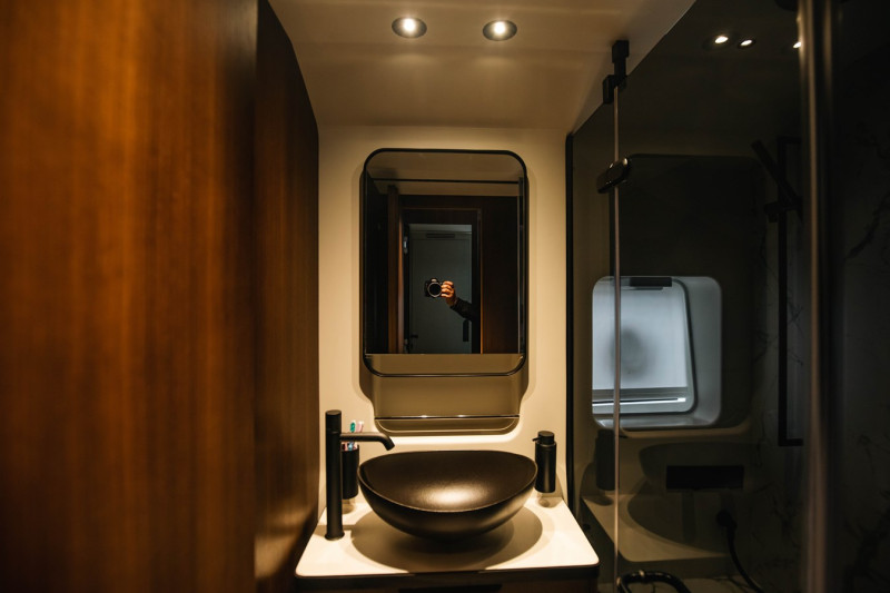 AS5 2022 57' 0" ASTONDOA