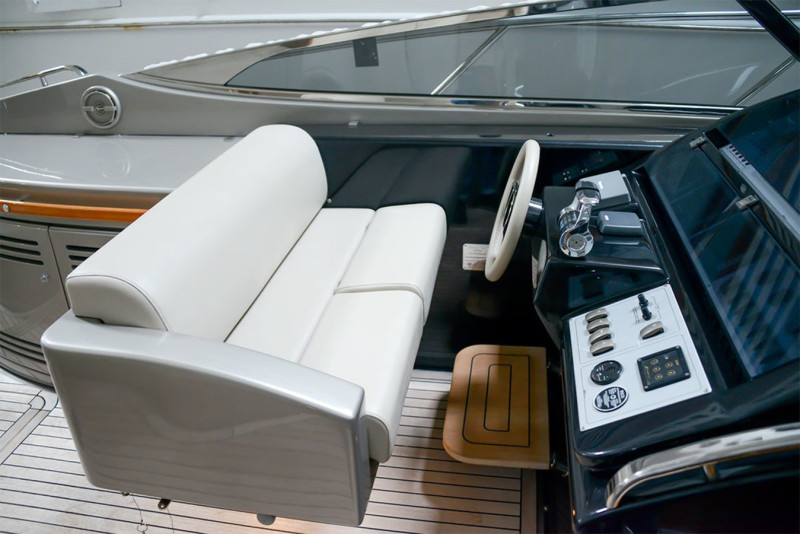 2011 52' 11" RIVA YACHT