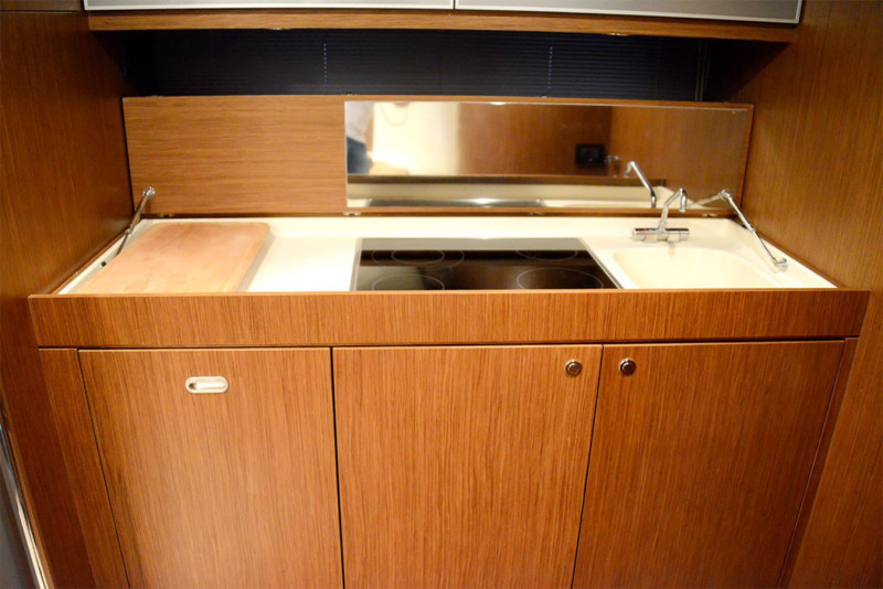 2011 52' 11" RIVA YACHT