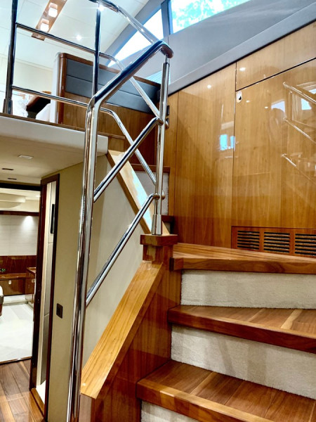 MANHATTAN 65 2016 65' 0" SUNSEEKER