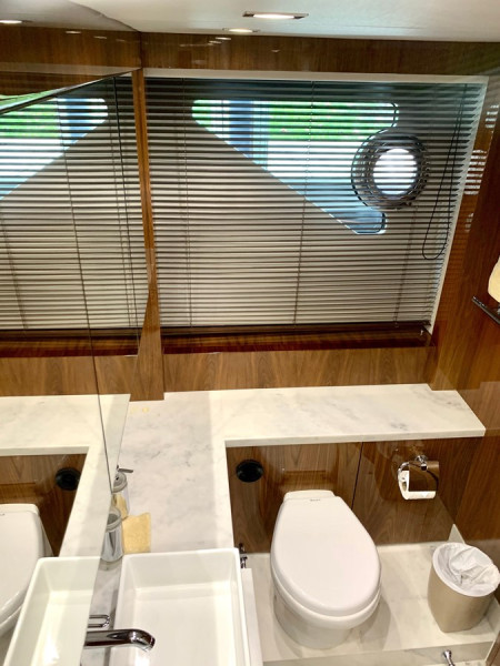 MANHATTAN 65 2016 65' 0" SUNSEEKER