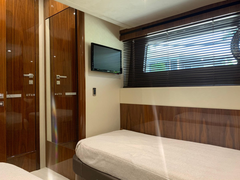 MANHATTAN 65 2016 65' 0" SUNSEEKER