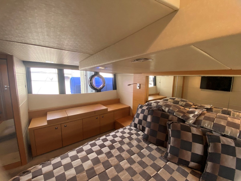 48 PORTOFINO XPS 2014 48' 0" SUNSEEKER