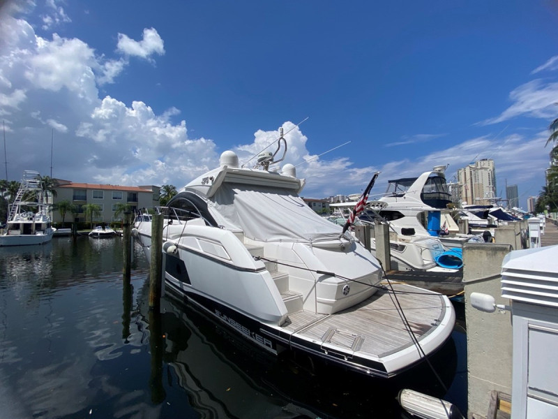 48 PORTOFINO XPS 2014 48' 0" SUNSEEKER