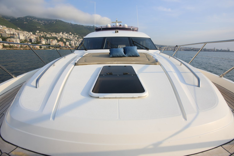 2010 62' 0" PRINCESS YACHTS