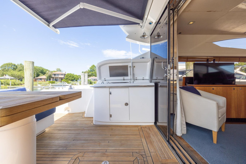 2010 64' 0" SUNSEEKER