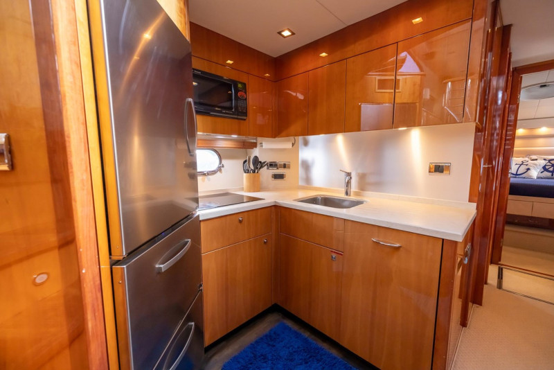 2010 64' 0" SUNSEEKER