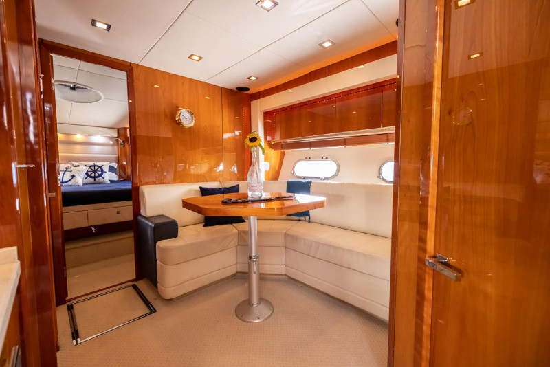 2010 64' 0" SUNSEEKER