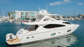88 2011 88' 0" SUNSEEKER