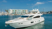 88 2011 88' 0" SUNSEEKER