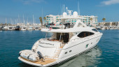 88 2011 88' 0" SUNSEEKER