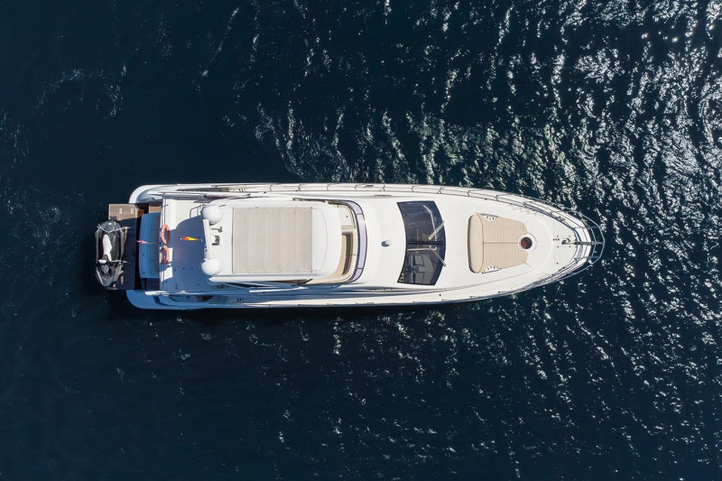 AZIMUT 64 2013 66' 1" AZIMUT YACHTS