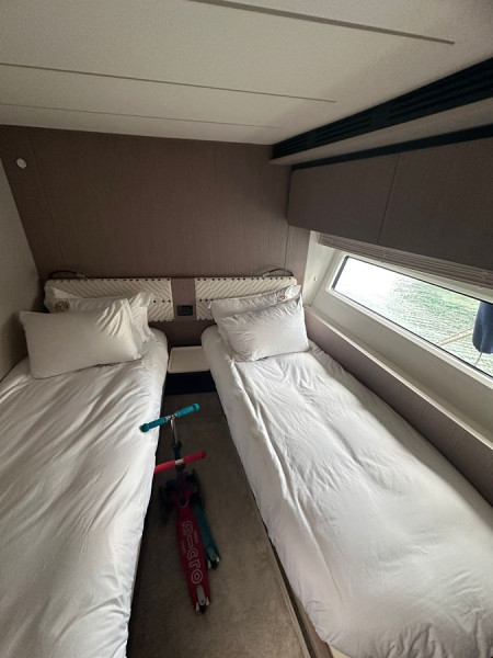 72 FLY 2022 74' 3" AZIMUT YACHTS