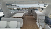 72 FLY 2022 74' 3" AZIMUT YACHTS