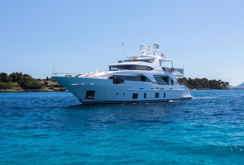 DELFINO 93 2014 92' 11" BENETTI YACHTS