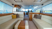 MANHATTAN 63 2011 68' 11" SUNSEEKER