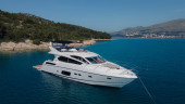 MANHATTAN 63 2011 68' 11" SUNSEEKER