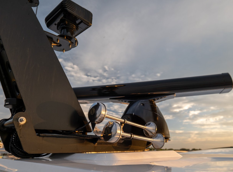 PREDATOR 74 2022 74' 10" SUNSEEKER