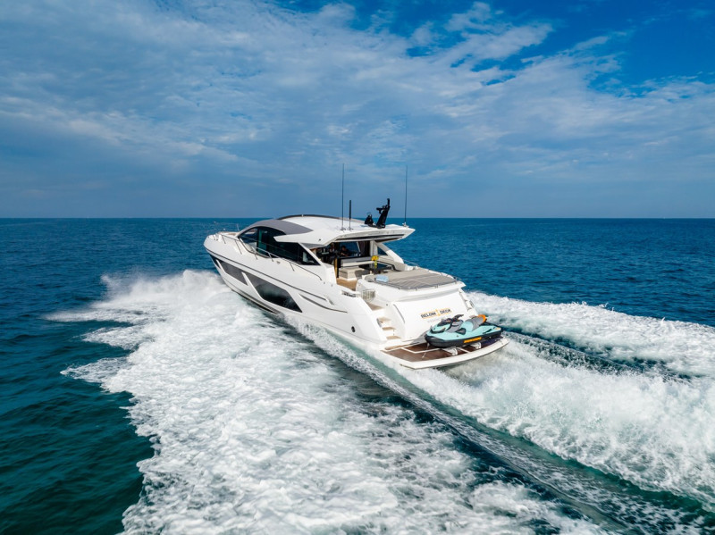 PREDATOR 74 2022 74' 10" SUNSEEKER