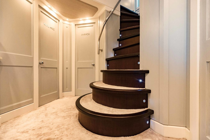 131 2012 131' 5" SUNSEEKER