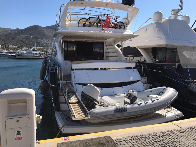 2010 73' 0" SUNSEEKER