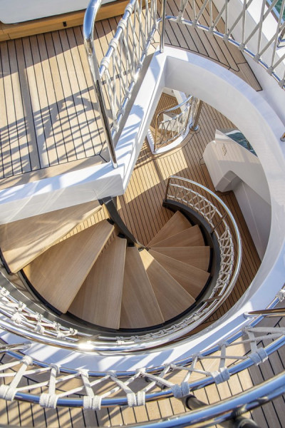 NAVETTA 30 2023 CUSTOM LINE