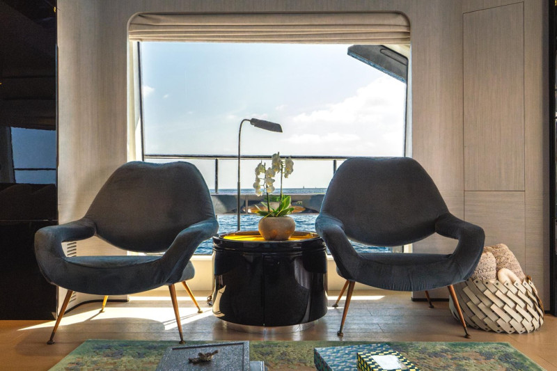 27 METRI  2019 87' 0" AZIMUT YACHTS