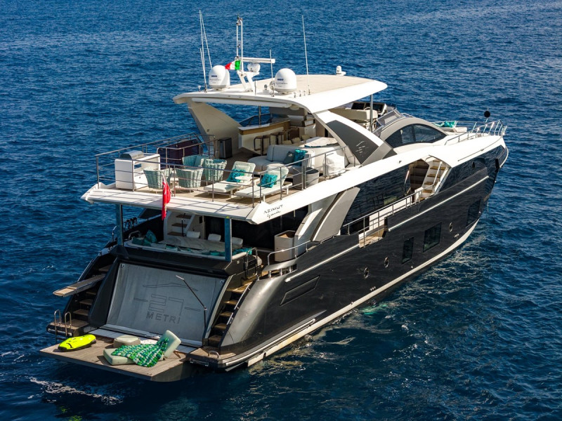 27 METRI  2019 87' 0" AZIMUT YACHTS