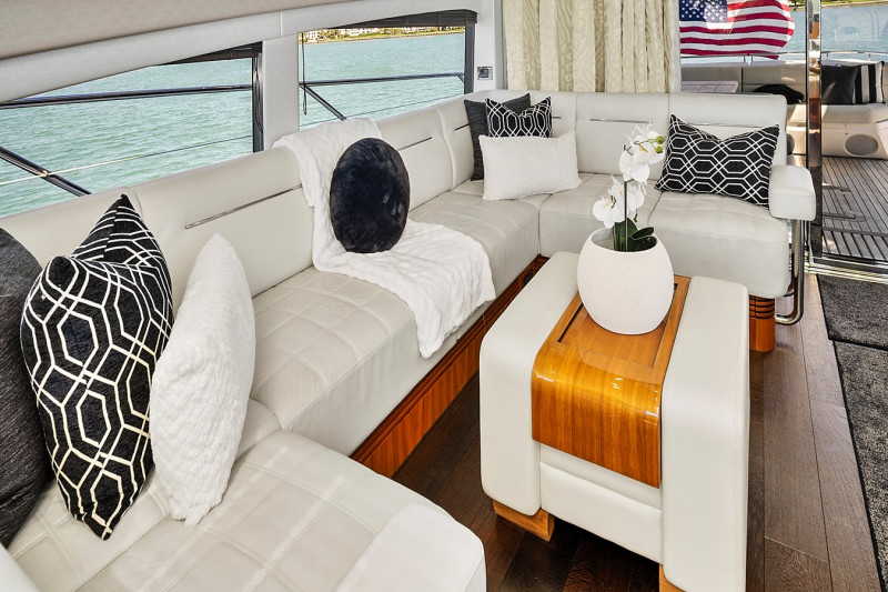 68 SPORT YACHT 2016 68' 0" SUNSEEKER