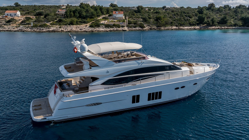 72 2012 74' 1" PRINCESS YACHTS
