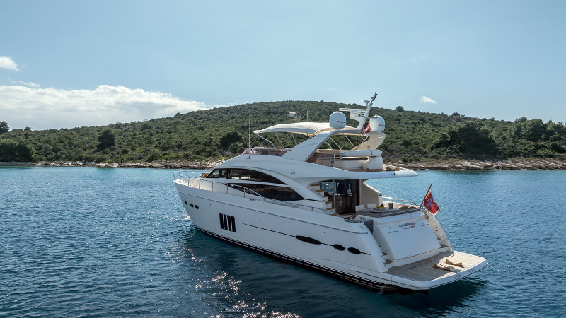 72 2012 74' 1" PRINCESS YACHTS