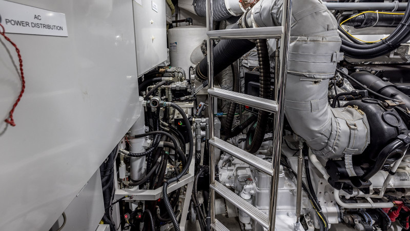 72 2012 74' 1" PRINCESS YACHTS